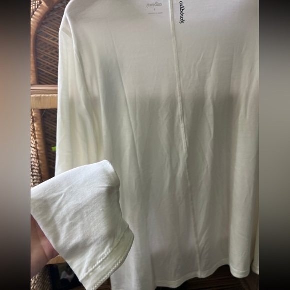 Allbirds Natural Flow Studio Long Sleeve - Picture 11 of 12